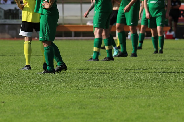 通常发生于 通常发生于